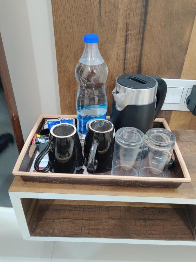 Guntas Residency Hotel Amritsar Eksteriør billede