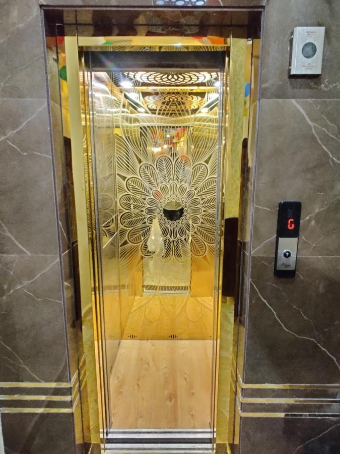Guntas Residency Hotel Amritsar Eksteriør billede