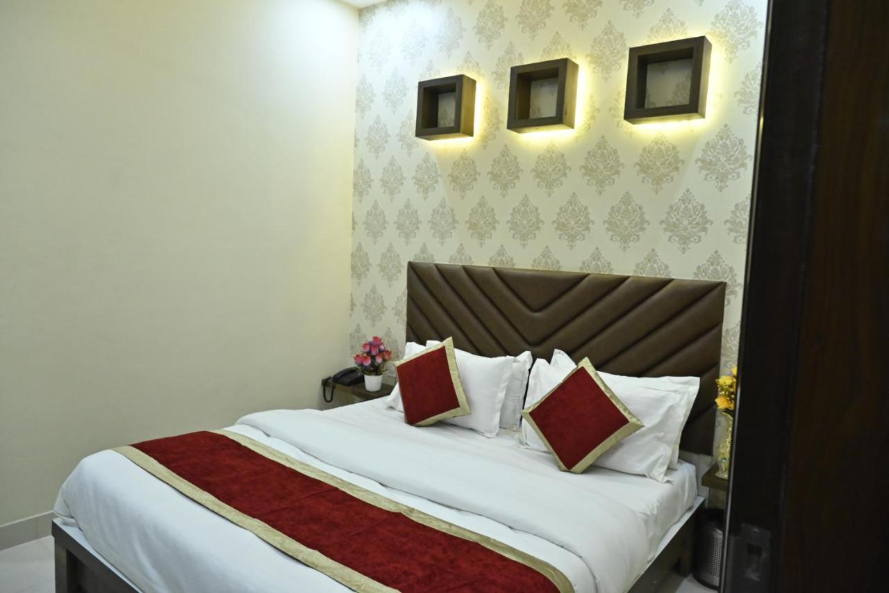 Guntas Residency Hotel Amritsar Eksteriør billede